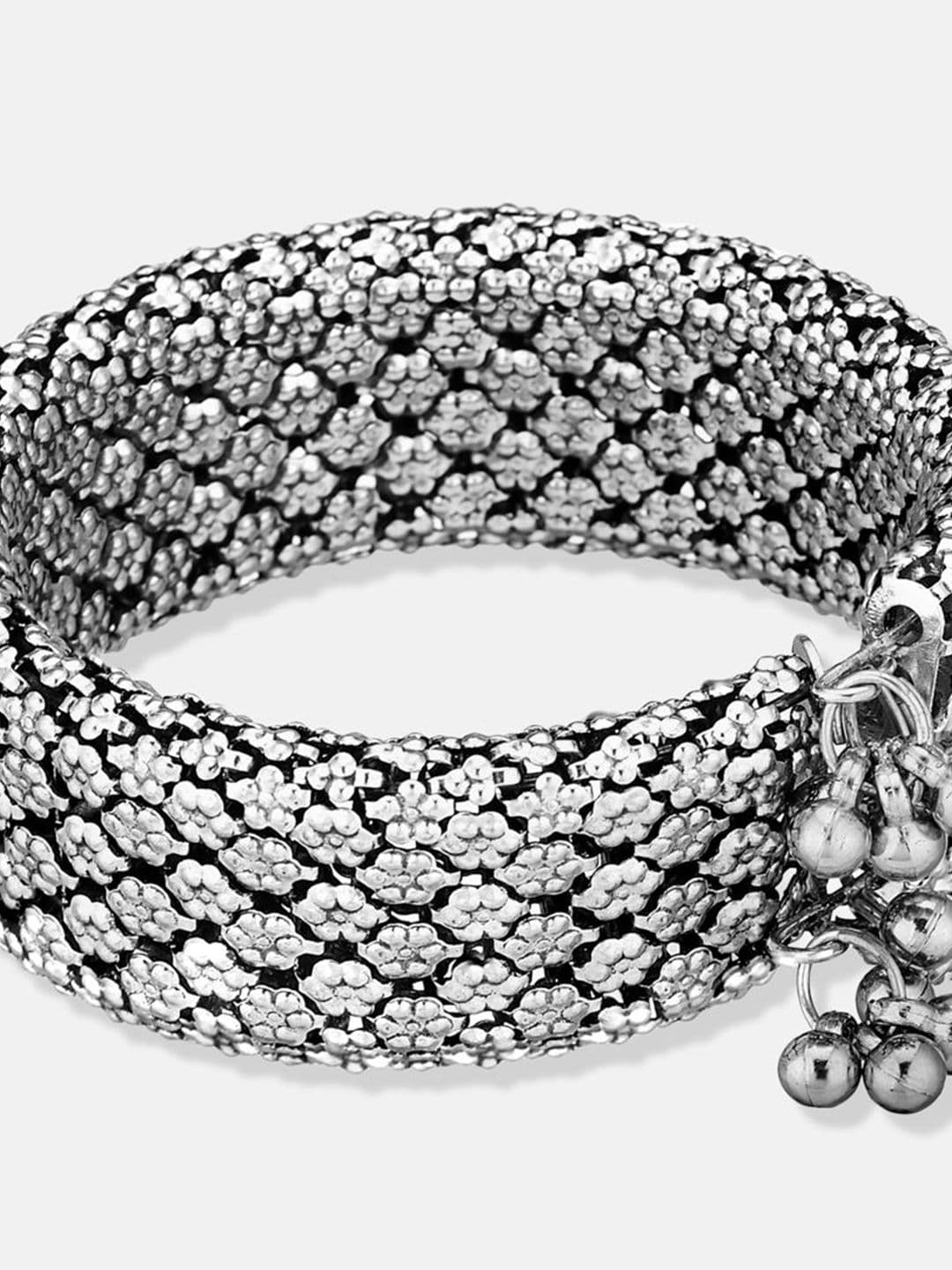 ATIBELLE Women 2 Brass Silver-Plated Cuff Bracelet thumbnail 4