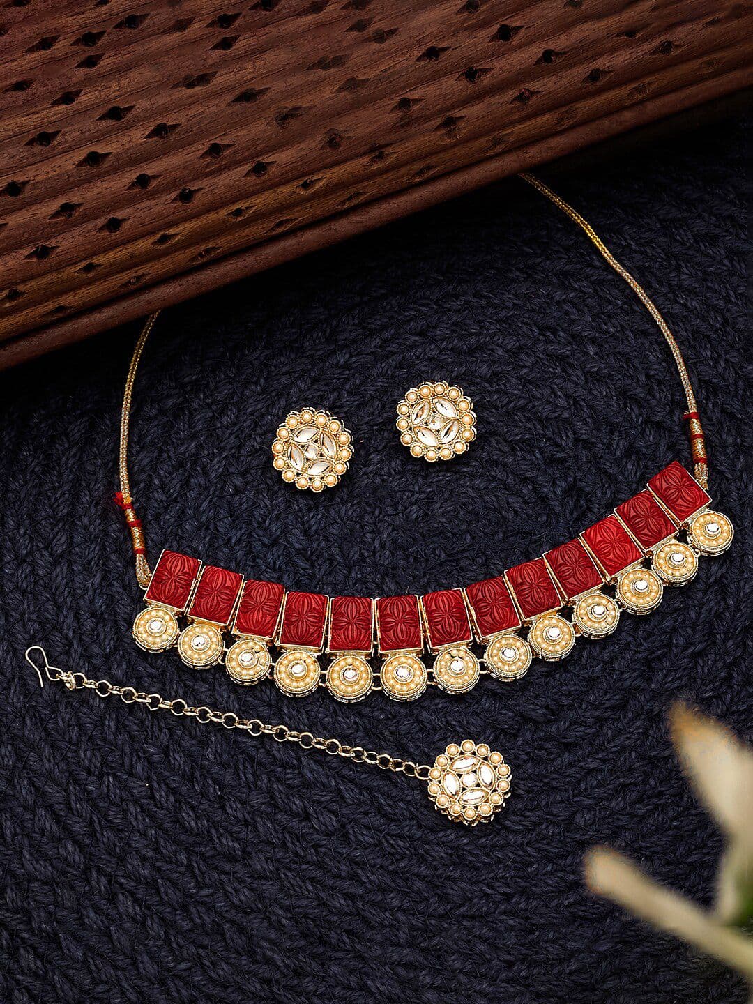 ATIBELLE Gold-Plated Kundan-Studded & Beaded Jewellery Set - Image 1