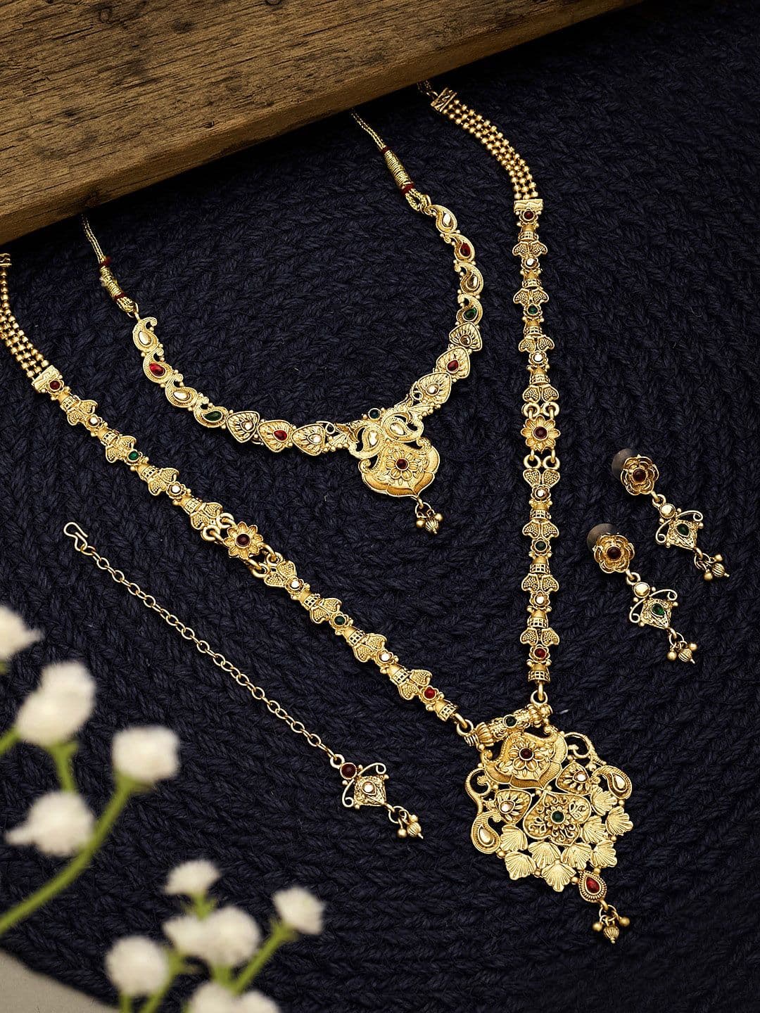 ATIBELLE Gold-Plated Kundan-Studded & Beaded Jewellery Set - Image 1