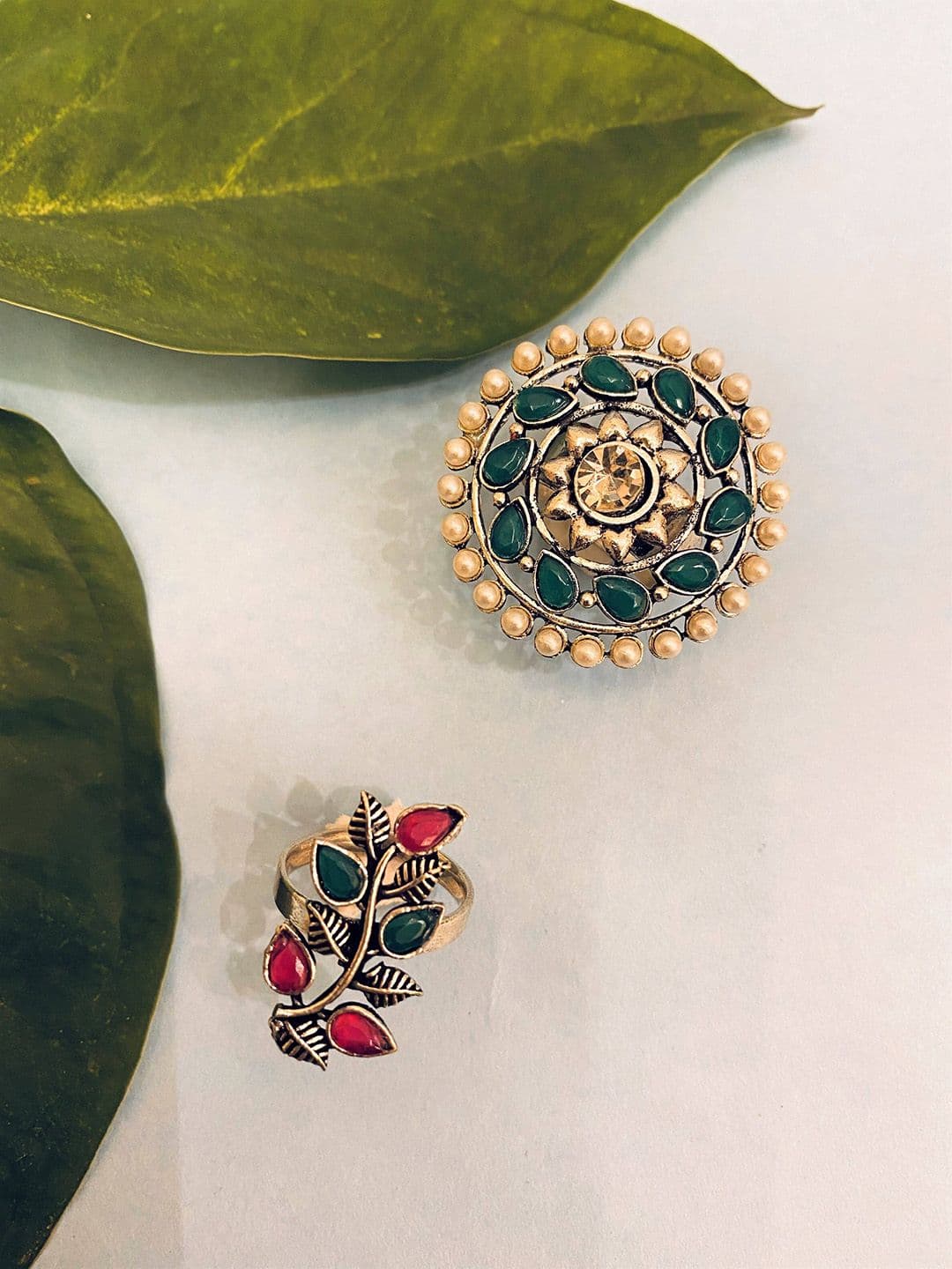 ATIBELLE Set of 2 Silver Plated Stone-Studded Floral Shaped Adjustable Rings - Image 1