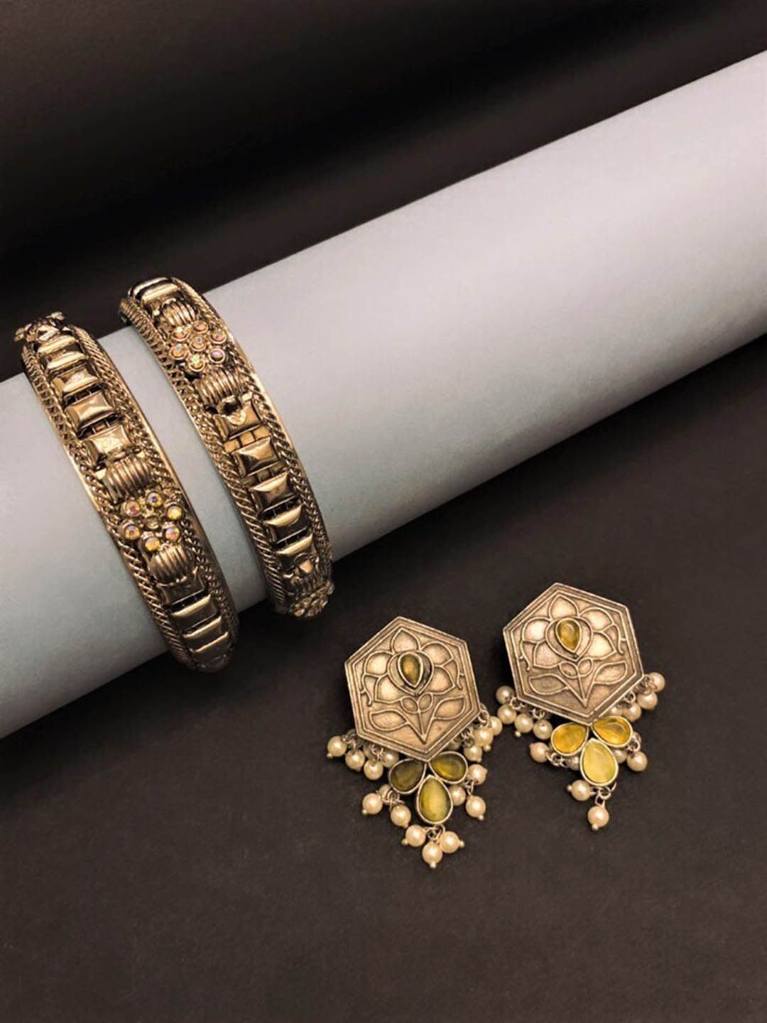 ATIBELLE Silver-Plated Stone Studded & Beaded Jewellery Set - Image 1