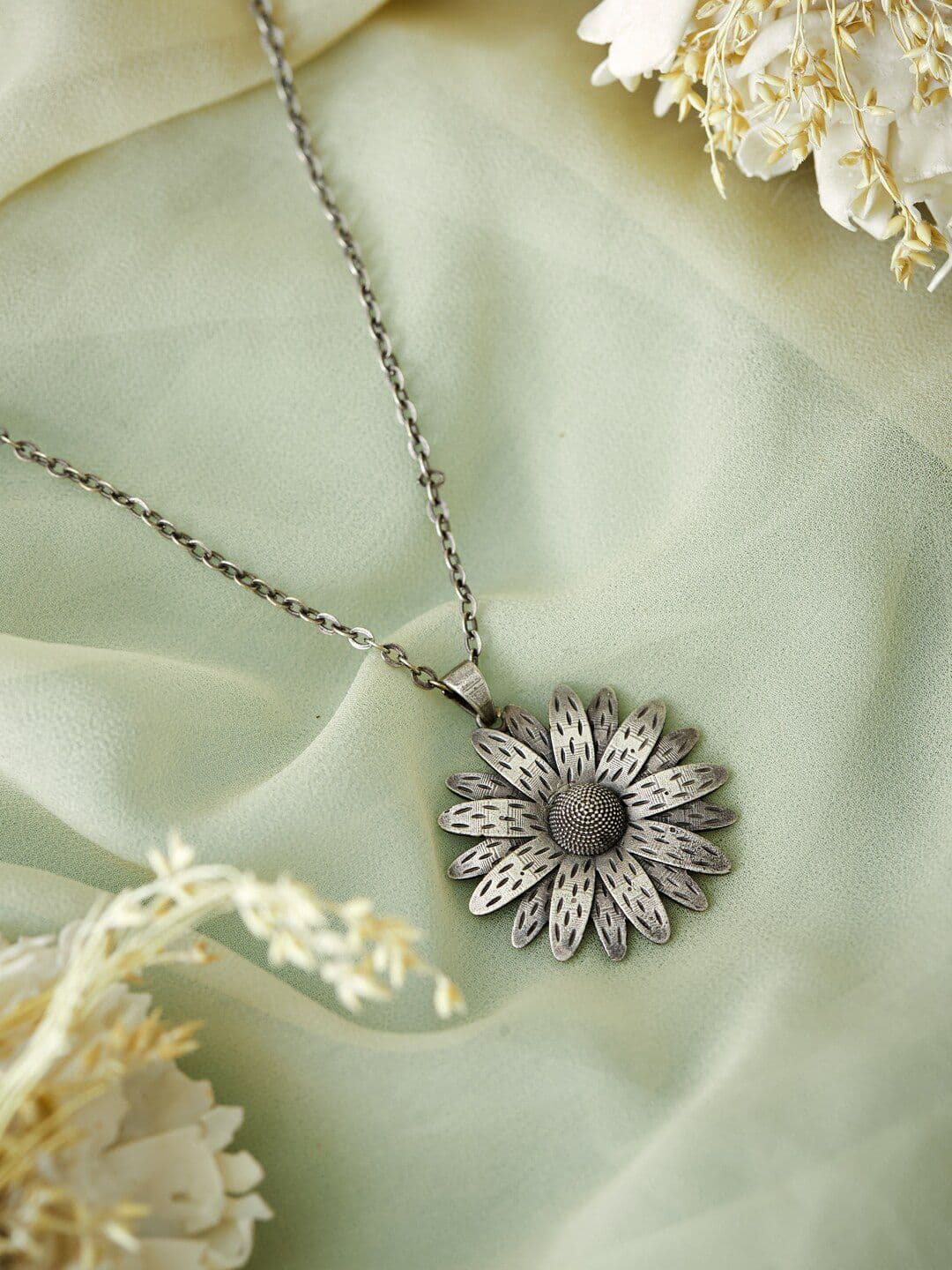 ATIBELLE Silver Plated German Floral Shaped Pendant Chain - Image 1