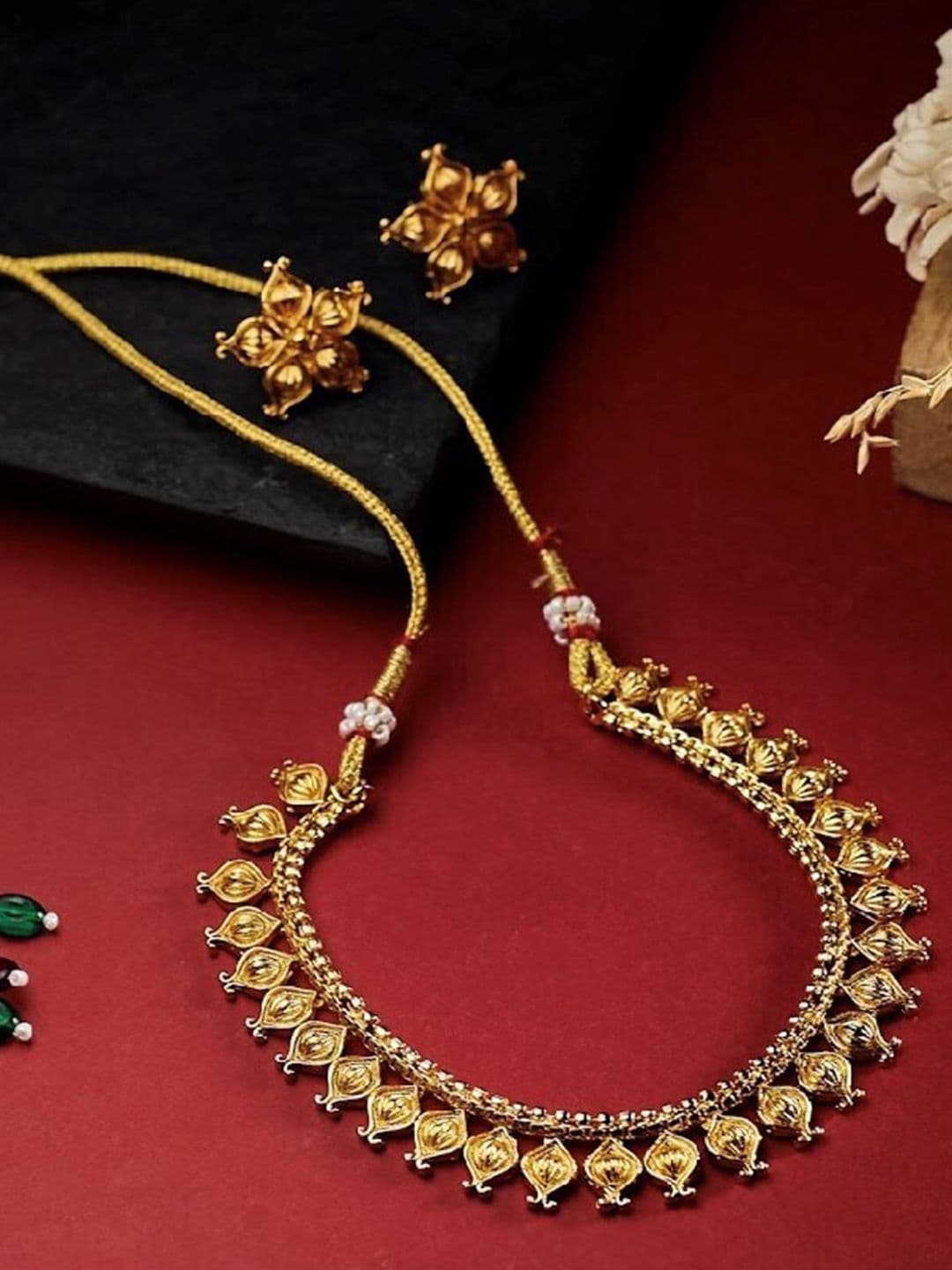 ATIBELLE Gold-Plated Floral-Leaf Shaped Textured Jewellery Set - Image 1