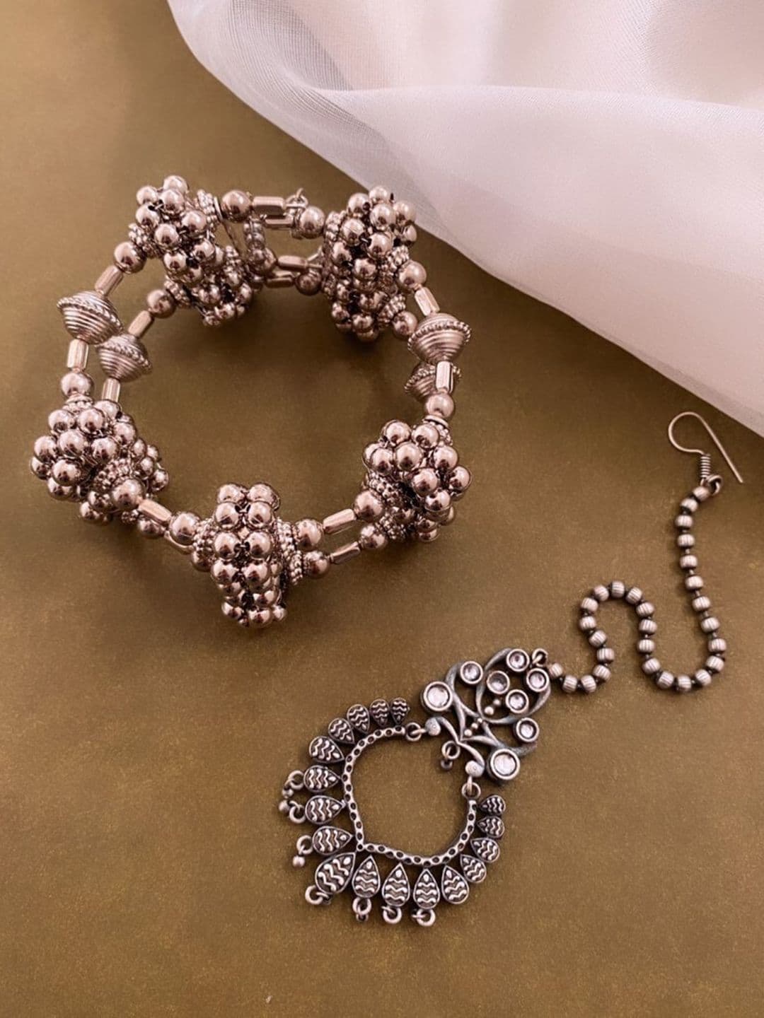ATIBELLE Silver Plated Stone Studded Bangle With Maangtikka Jewellery Set