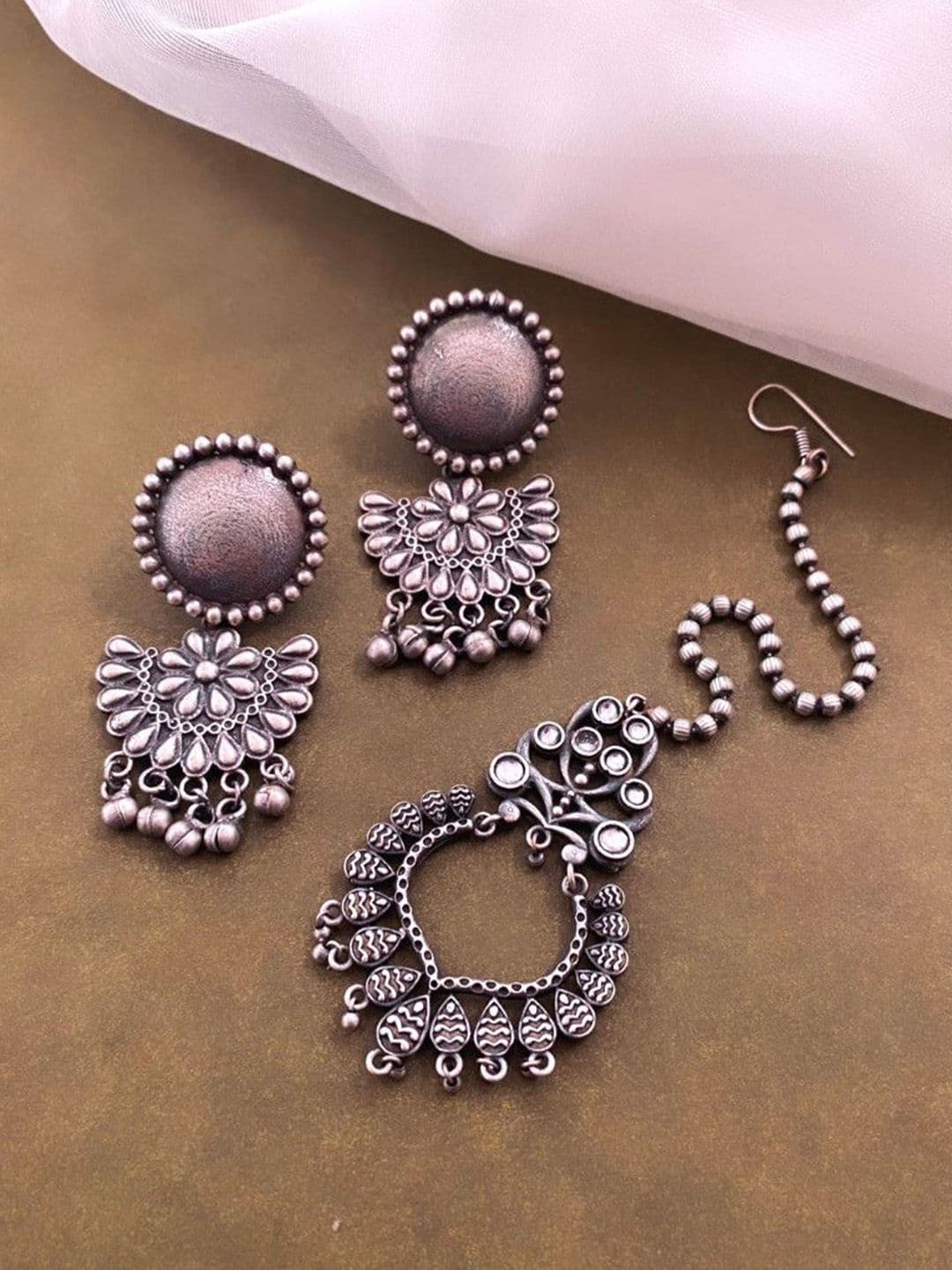 ATIBELLE Silver-Plated Oxidised Beads Studded Chandbali With Maangtikka Jewellery Set