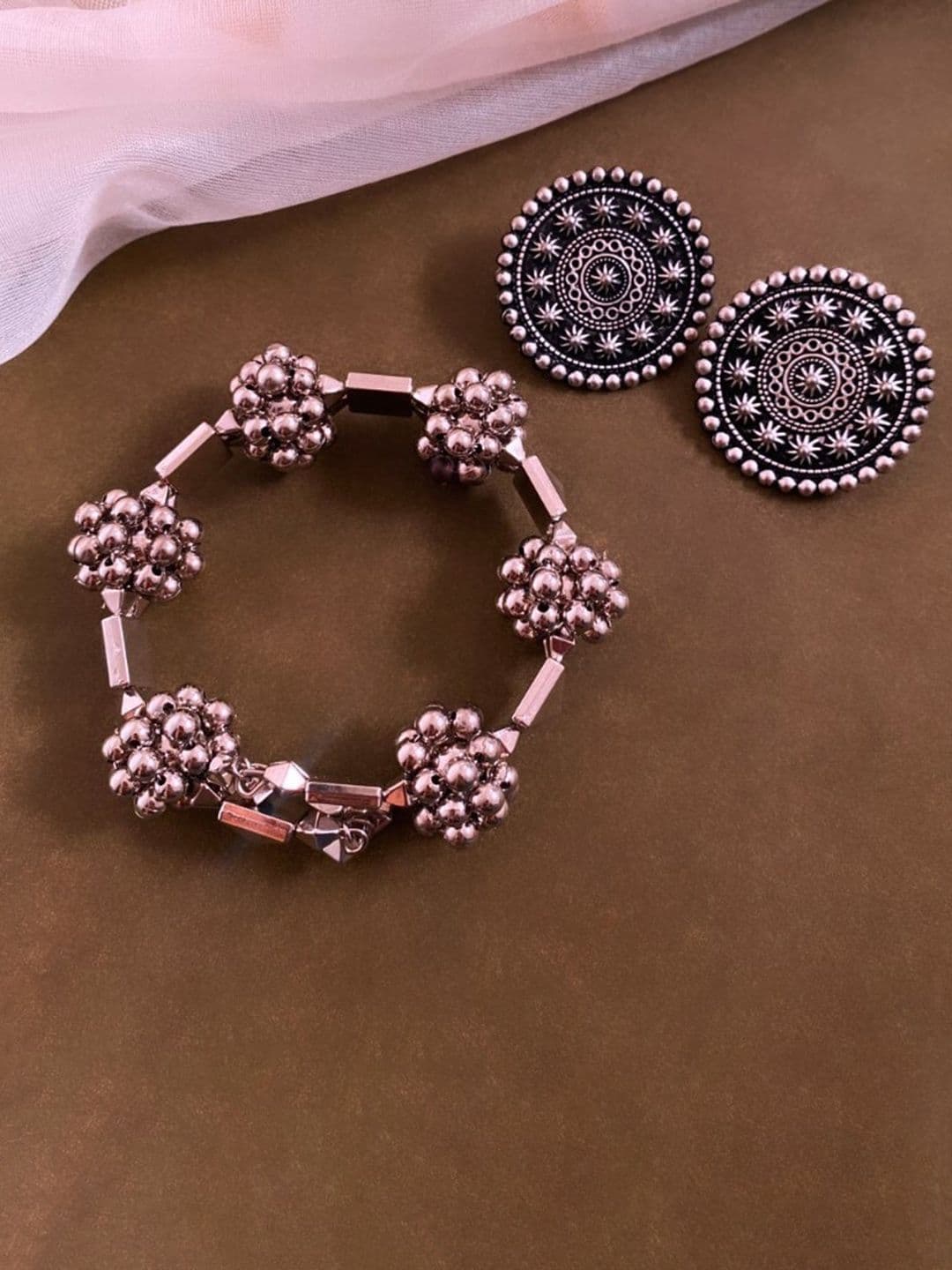 ATIBELLE Set Of 2 Silver-Plated Artificial Beads Jewellery Set - Image 1