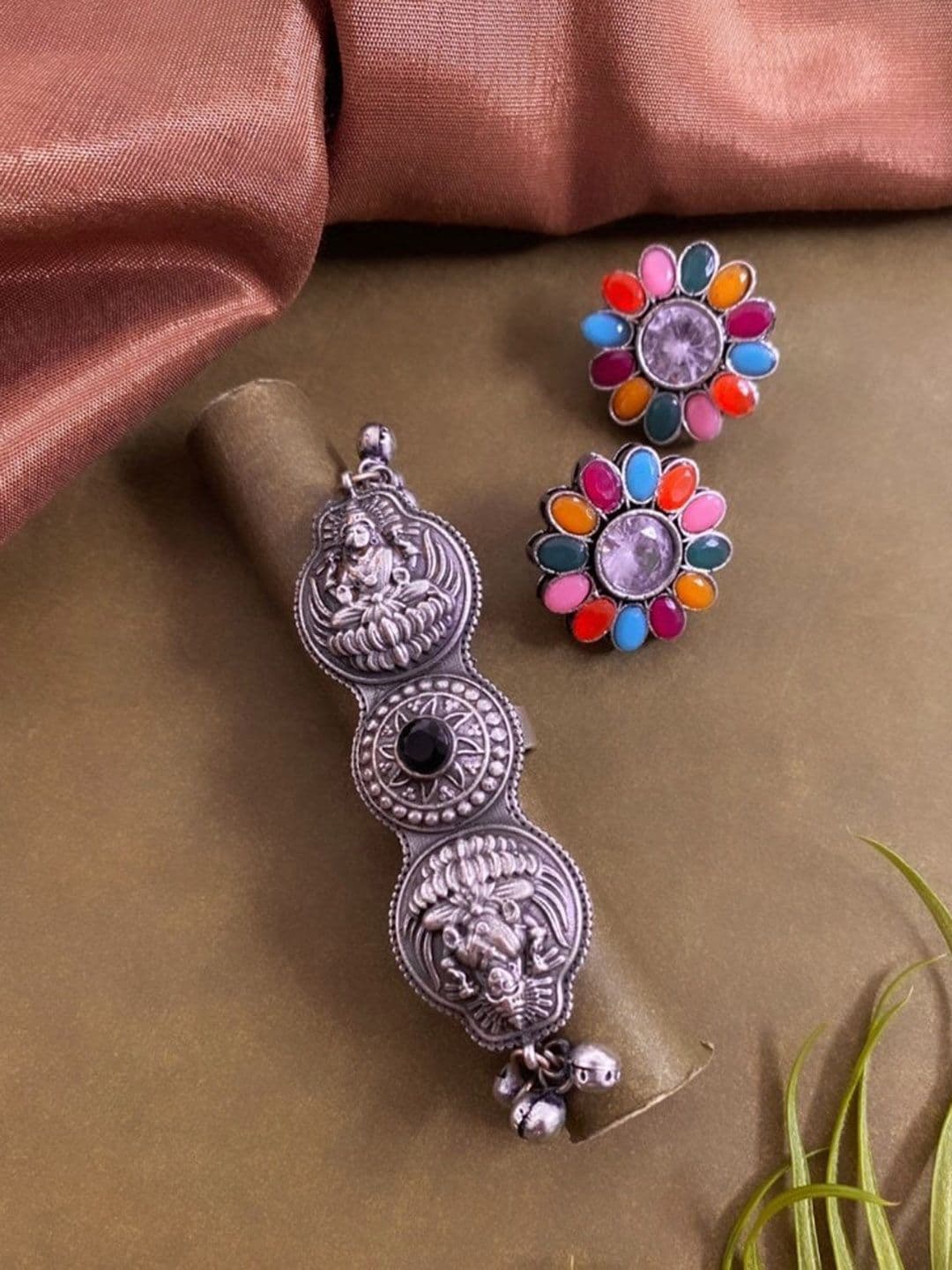 ATIBELLE Silver-Plated stone-studded&beaded Jewellery Set - Image 1