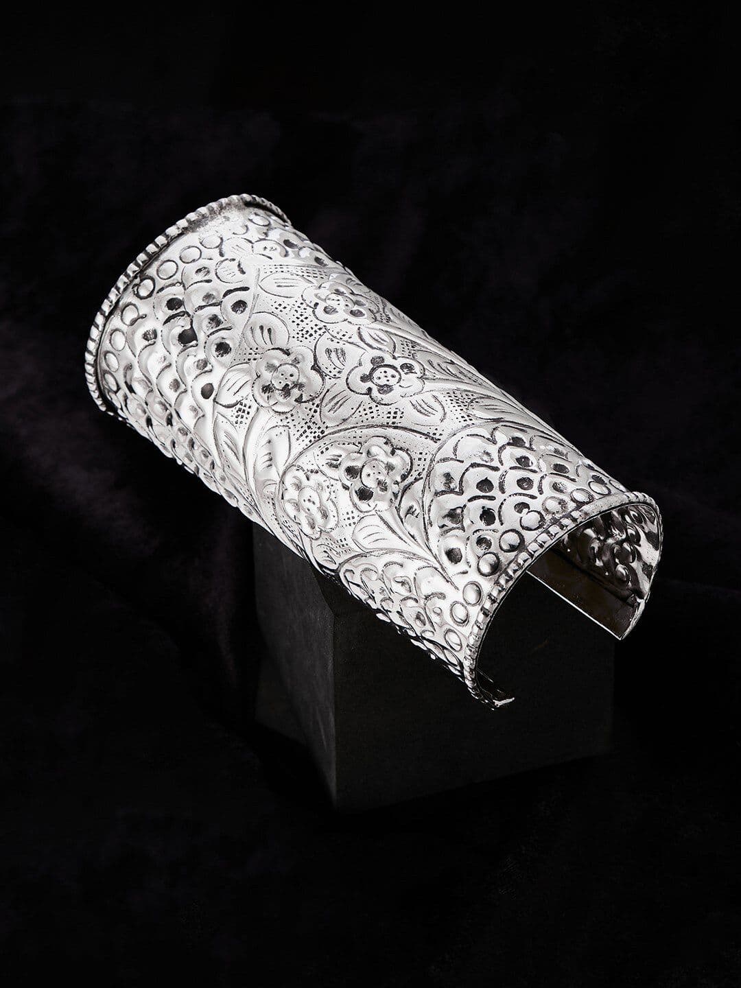 ATIBELLE Silver-Plated Textured Bangle - Image 1