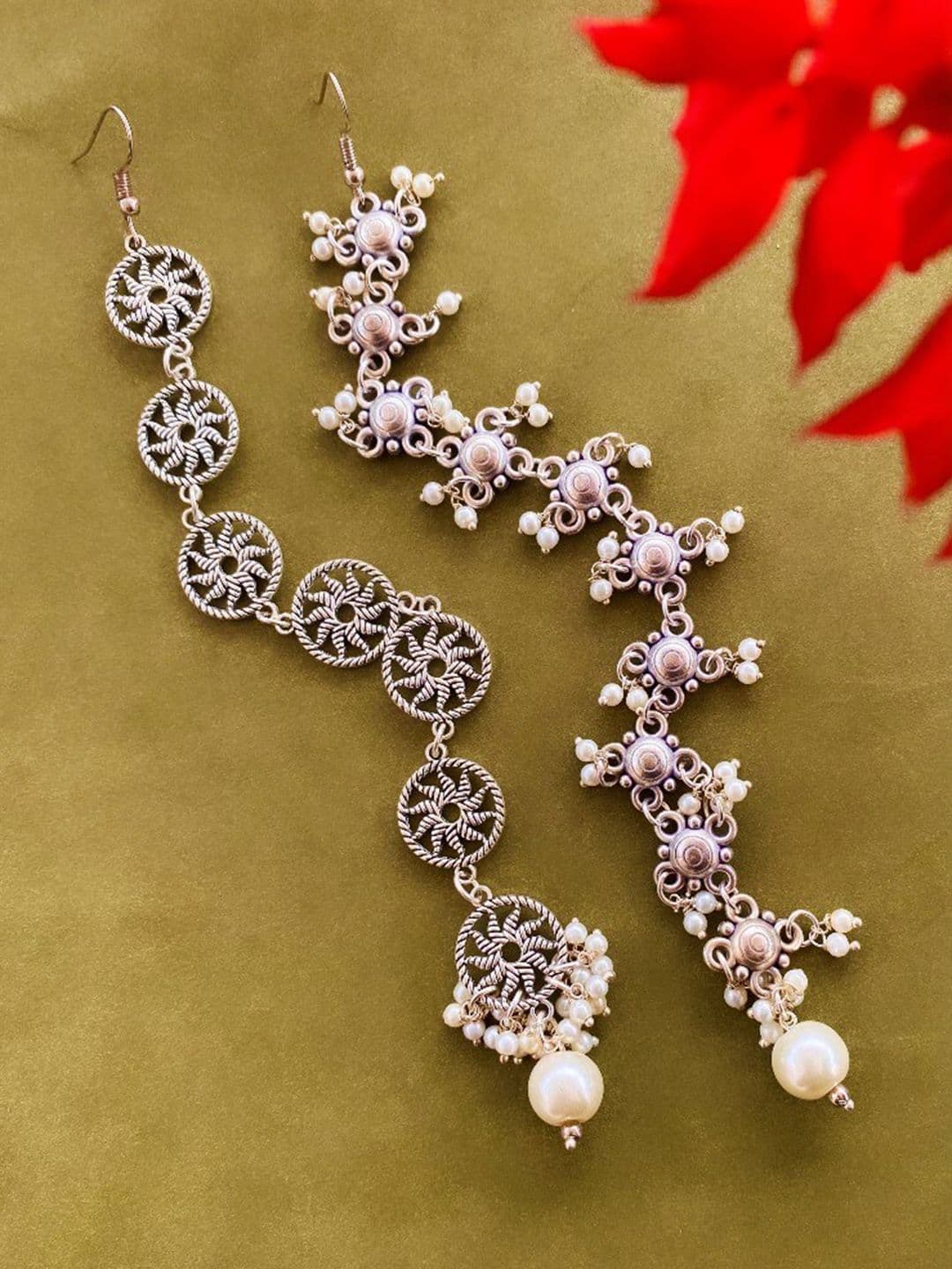 ATIBELLE Set Of 2 Silver-Plated Pearls Maang Tikka - Image 1