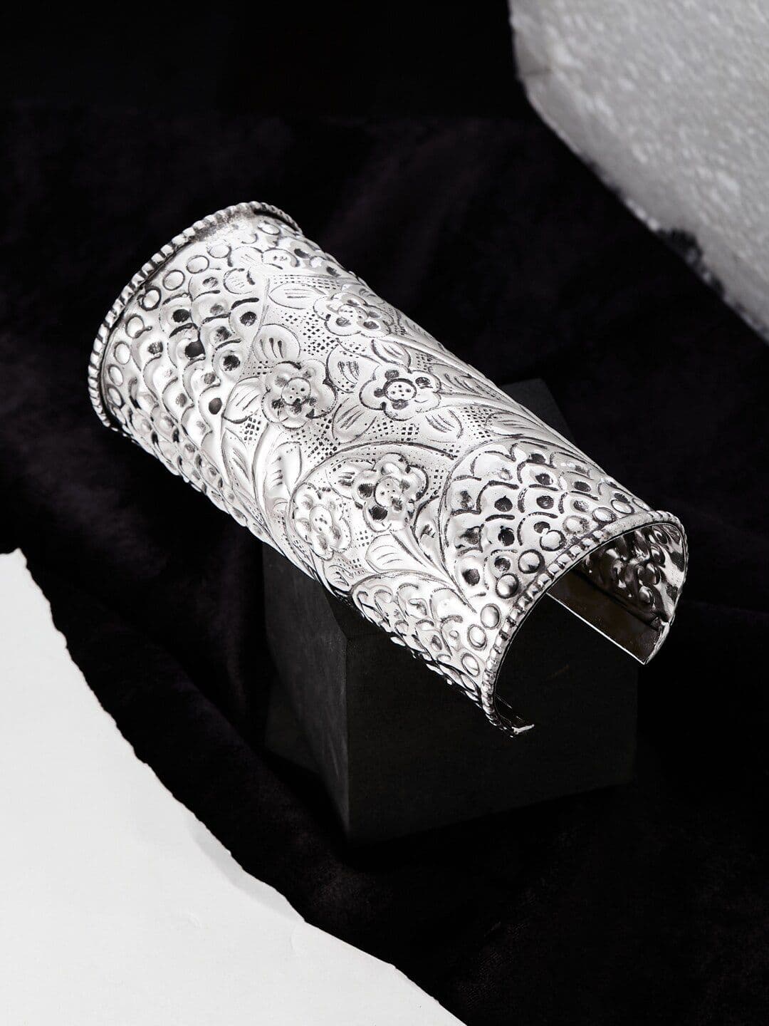 ATIBELLE Silver-Plated Floral Textured Detail Cuff Bangle - Image 1